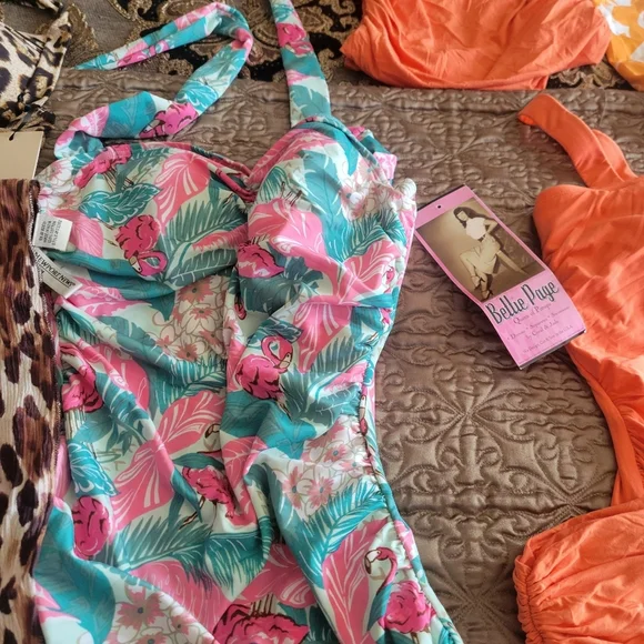19pc swimsuit lot with covers. Bettie Page, LA Blanca, Carmen Marc Valvo, unique - Picture 6 of 16